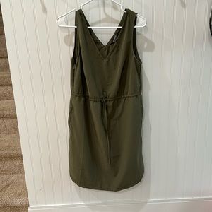 EDDIE BAUER olive green workout dress v neck tennis tank
